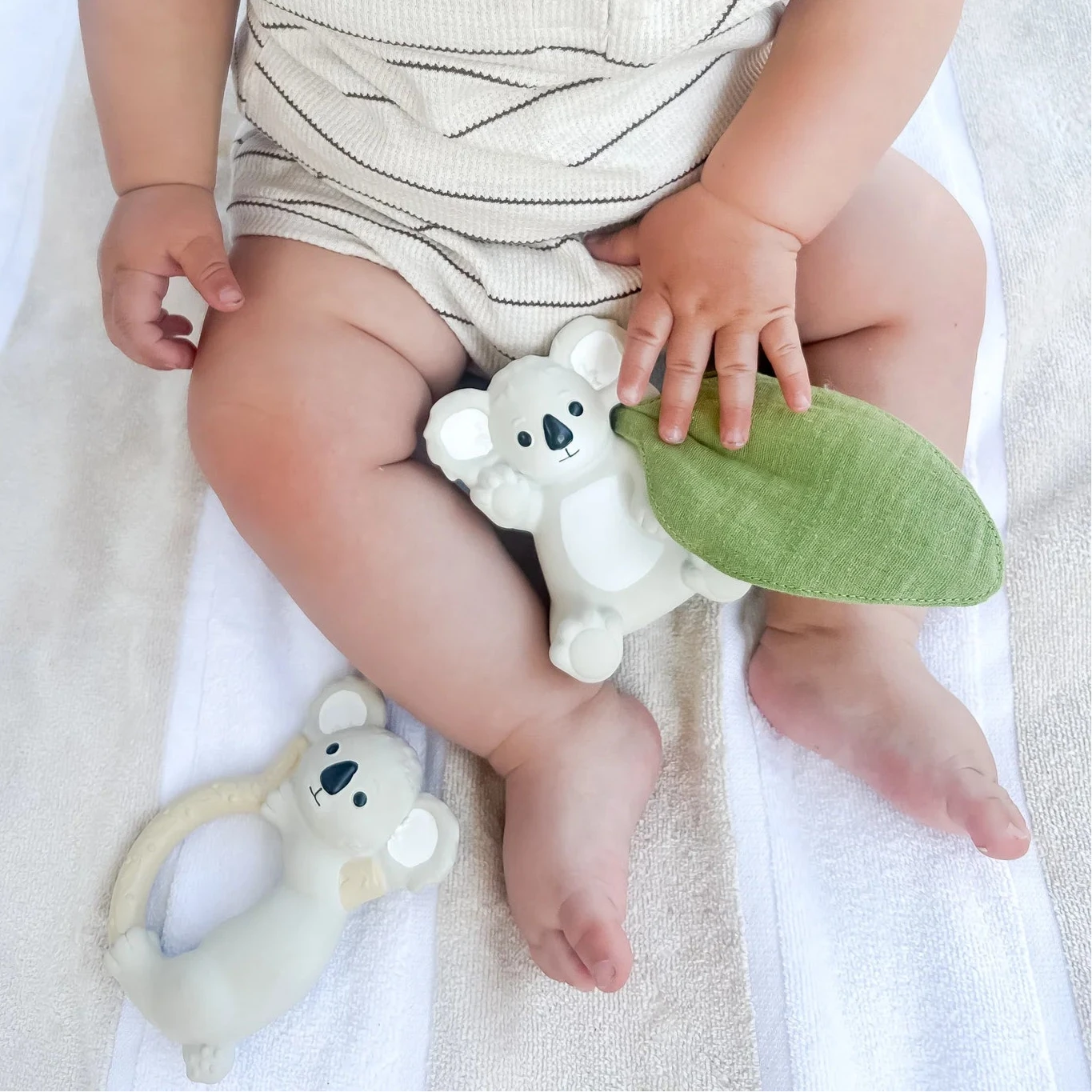 Banks the Natural Rubber Rattle & Scrunch Teether Toy Spotty Dot