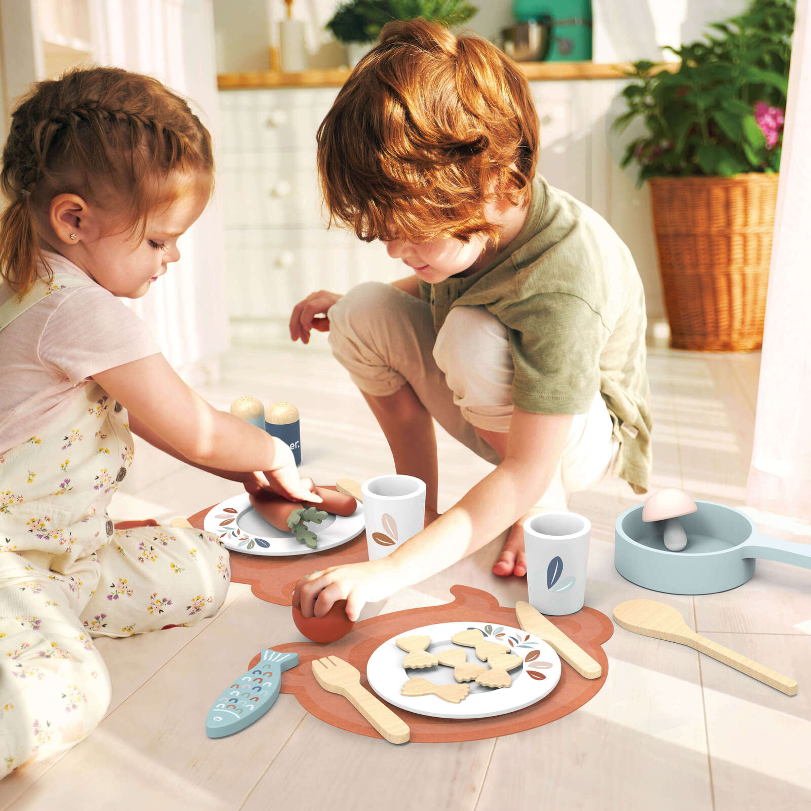 Dining Set - Spotty Dot Toys