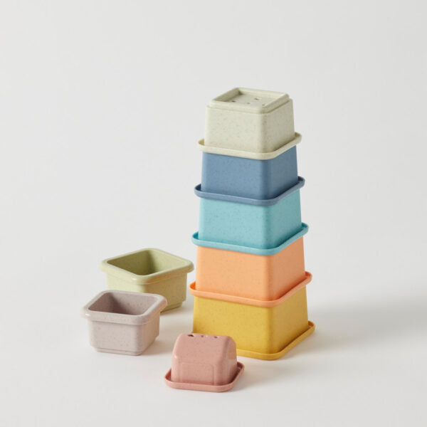 Eco Water Play Cups Spotty Dot Toys