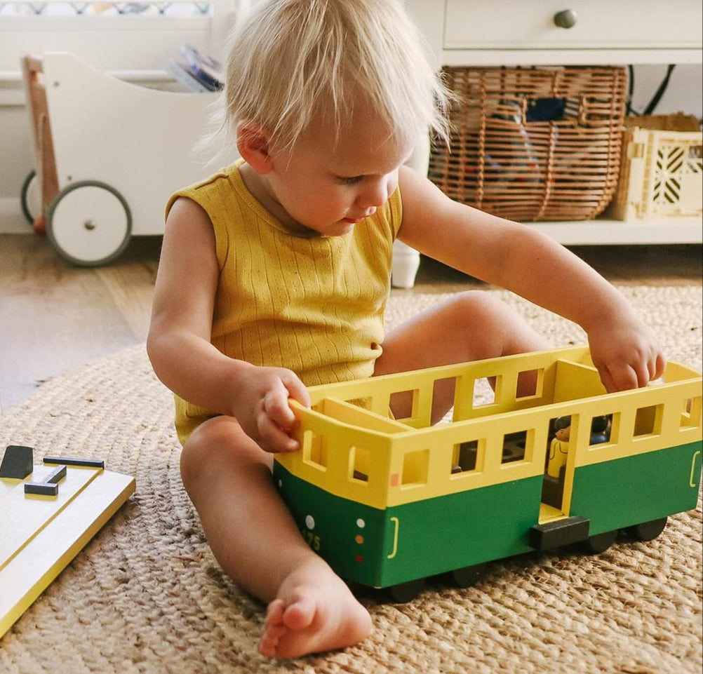 Make Me Iconic Melbourne Wooden Tram Large Spotty Dot Toys