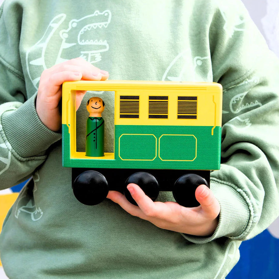 Melbourne Midi Wooden Tram Spotty Dot Toys