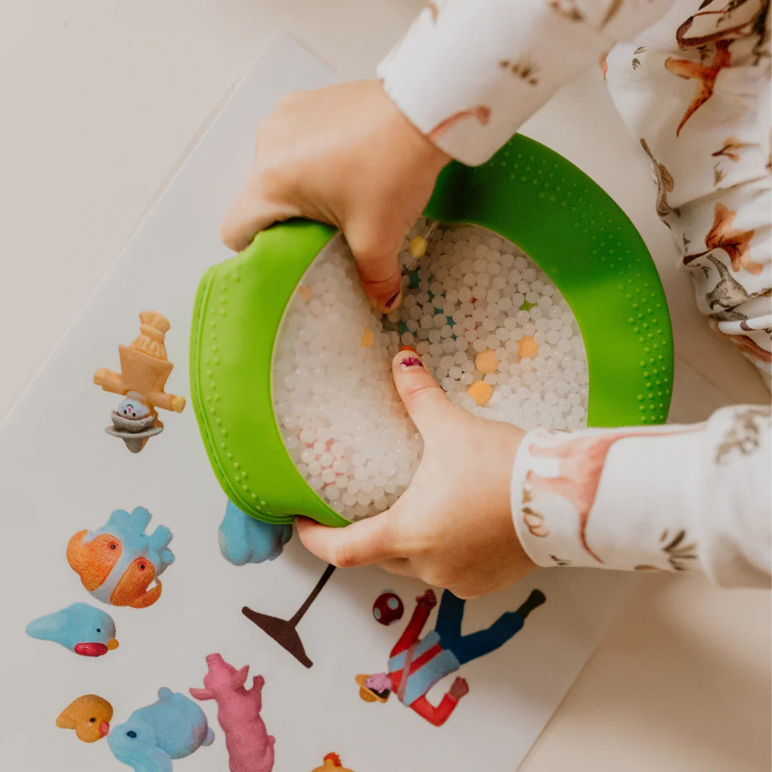 Peekaboo Sensory Bag Farm - Spotty Dot Toys