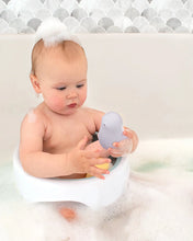Load image into Gallery viewer, Squeezy Silicone Bath Birds - Spotty Dot Toys
