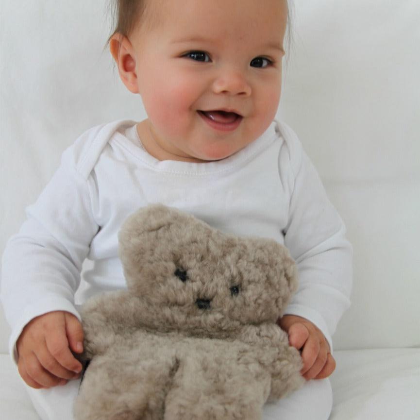 FLATOUTbear Latte Small - Spotty Dot Toys