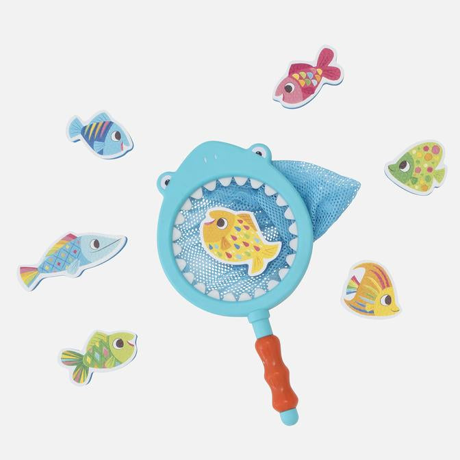 Shark Chasey - Catch a Fish - Spotty Dot AU