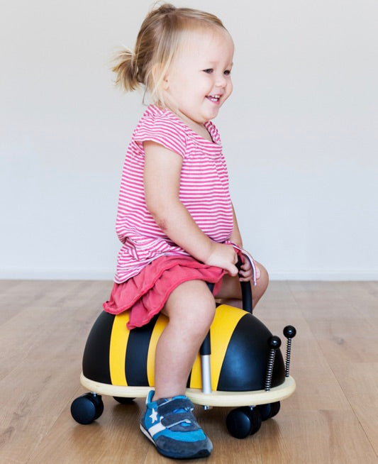 Wheely Bug - Small Bee - Spotty Dot AU