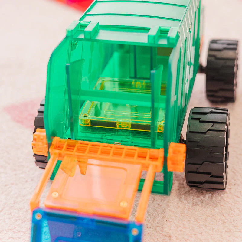 14 Piece Mega Magnetic Recycling Truck Spotty Dot Toys