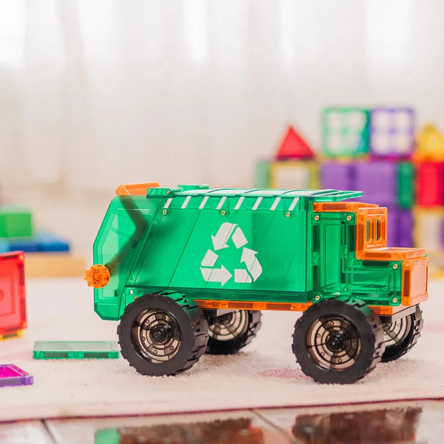 14 Piece Mega Magnetic Recycling Truck Spotty Dot Toys