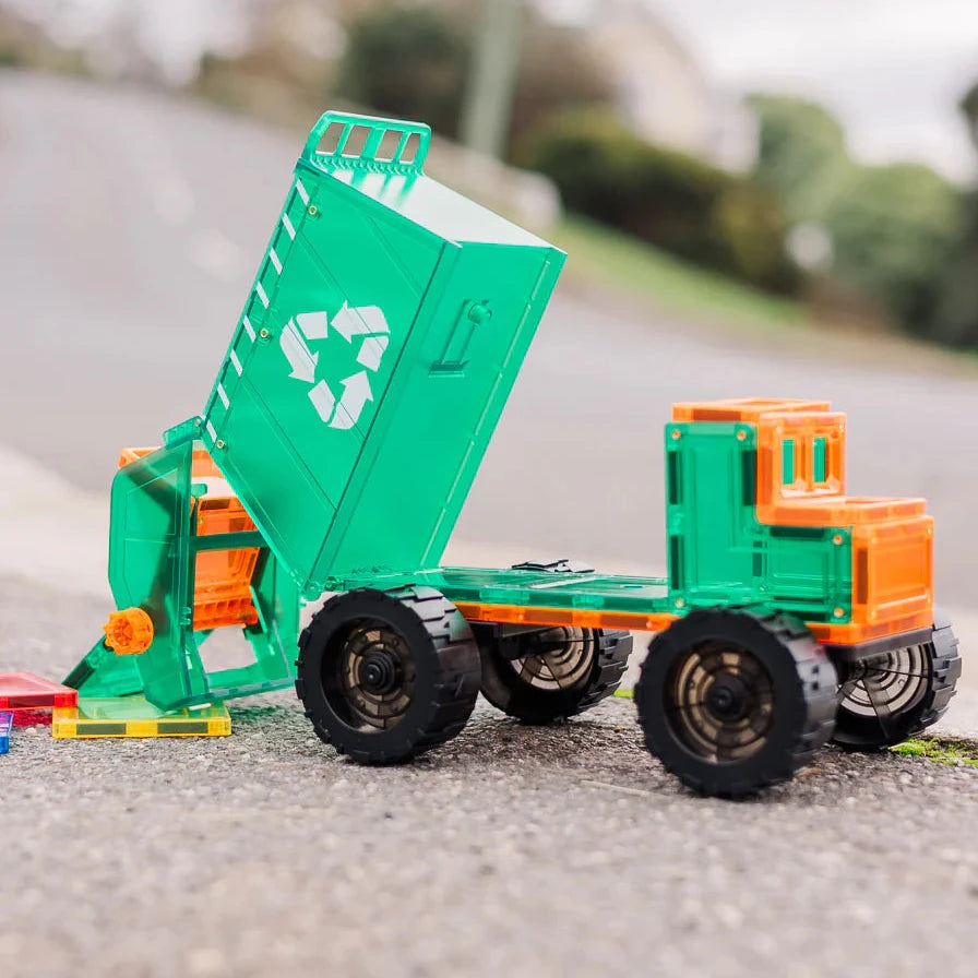 14 Piece Mega Magnetic Recycling Truck Spotty Dot Toys