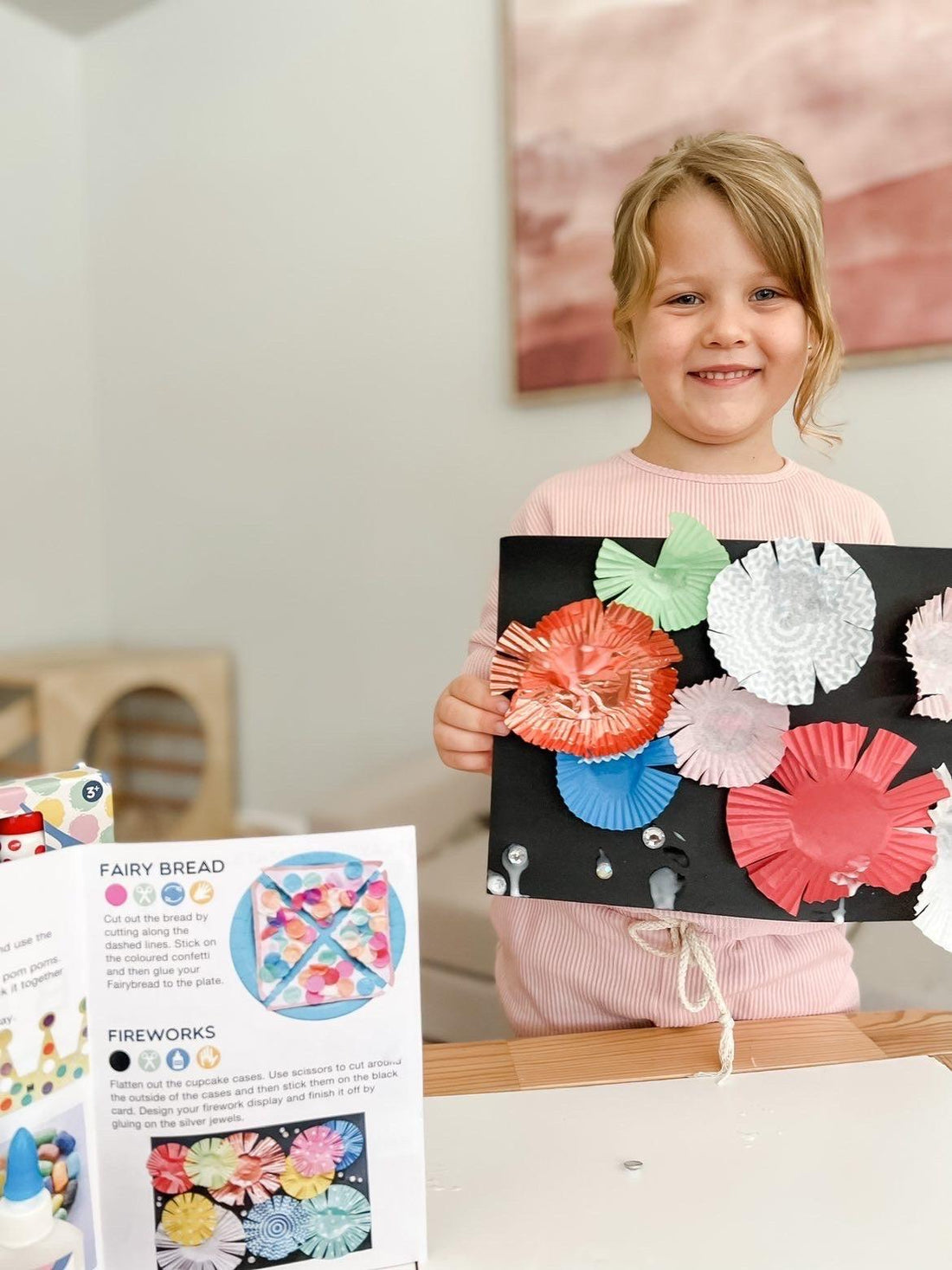 Castle & Kite Craft Box - Spotty Dot Toys