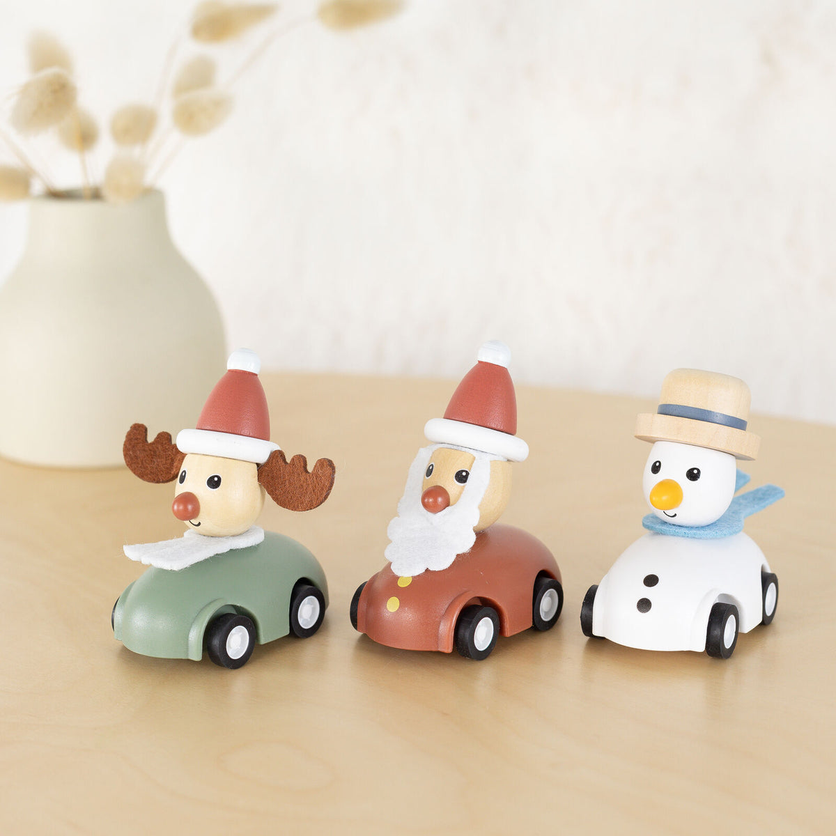 Christmas Pull Back Spotty Dot Toys