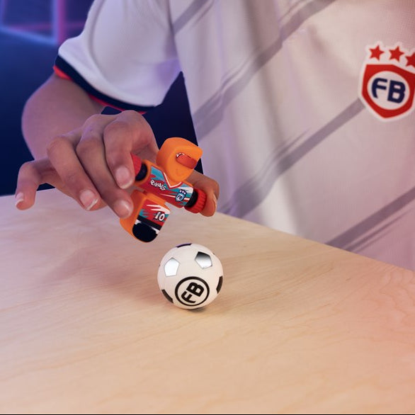 Foosbots on the Go! Rivals Edition Spotty Dot Toys