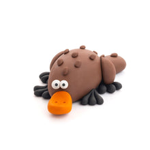 Load image into Gallery viewer, Hey Clay Aussie Animals Medium Set Spotty Dot Toys
