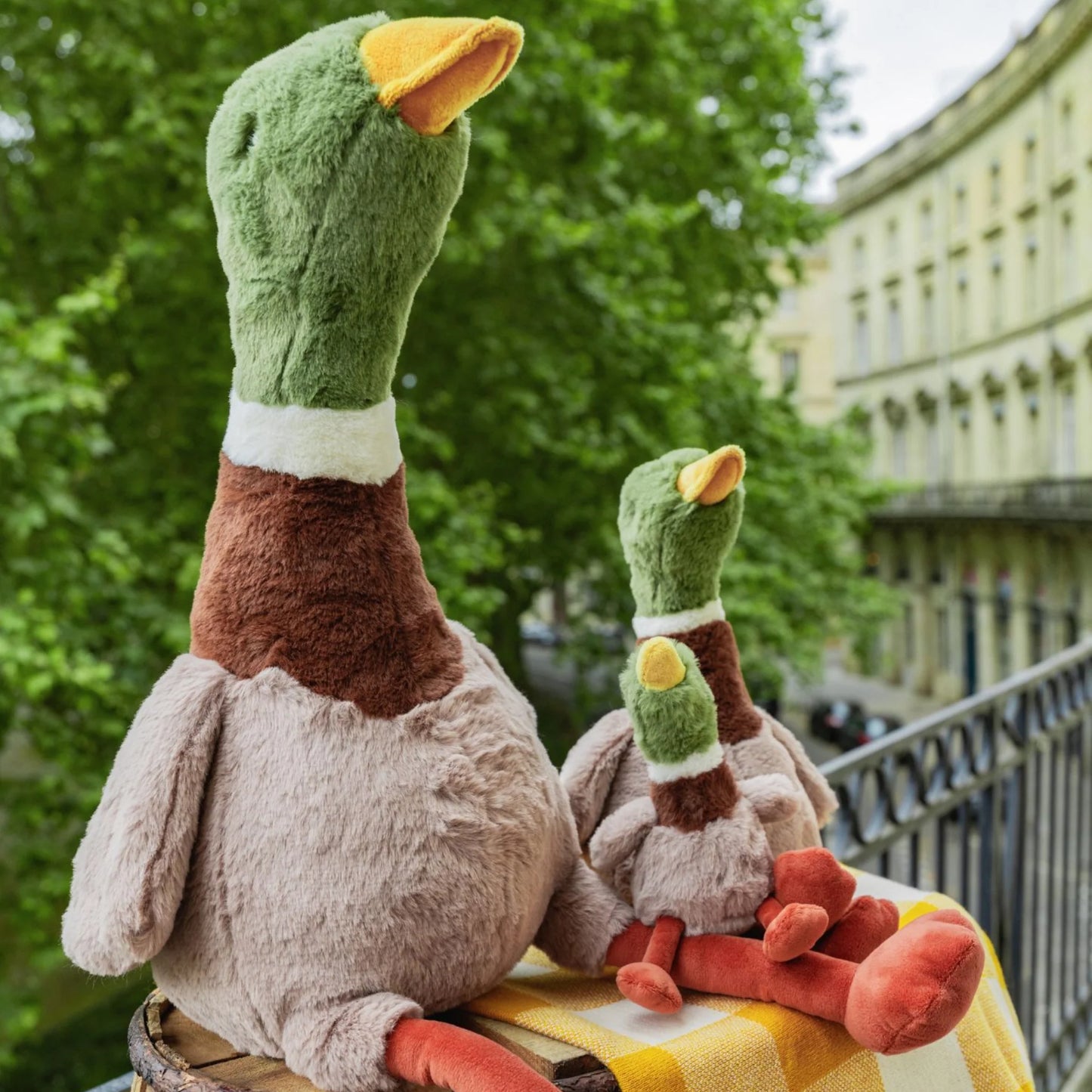 Hugo the Duck Big, Standard, Rattle Spotty Dot Toys