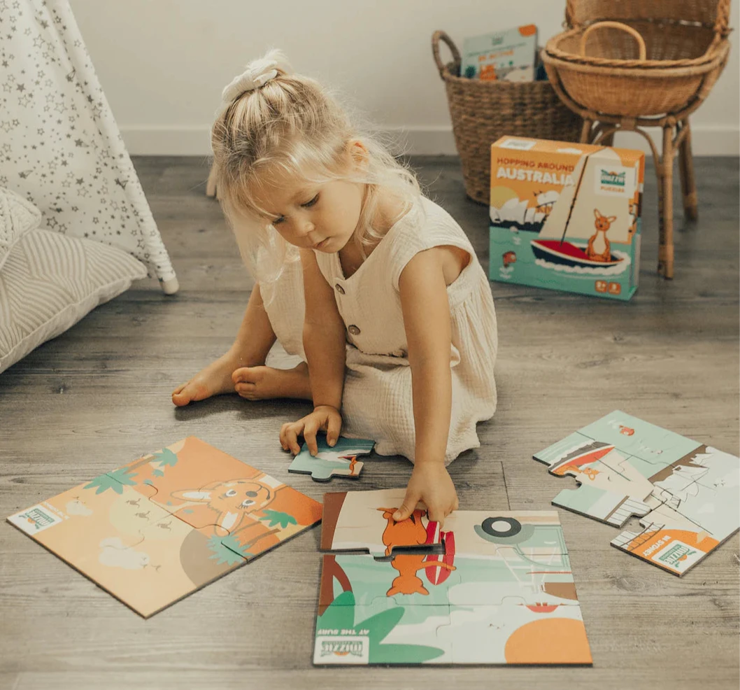 Mizzie Kangaroo Hoping around Australia Puzzle Spotty Dot Toys