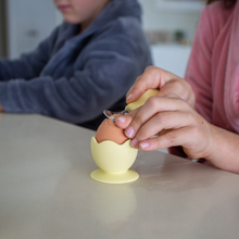 Load image into Gallery viewer, Silicone Egg Hugs Cups - Spotty Dot
