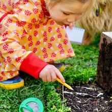 Load image into Gallery viewer, Bug Spotter Kit Spotty Dot Toys
