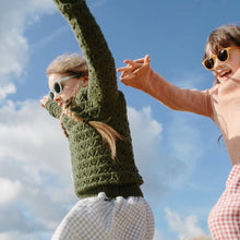 Load image into Gallery viewer, Oli Polarised Kids LEOSUN Sunglasses - Tan - Spotty Dot AU

